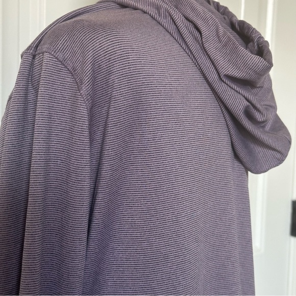 Anthlitic Running Stripes Top M/M - Picture 3 of 8